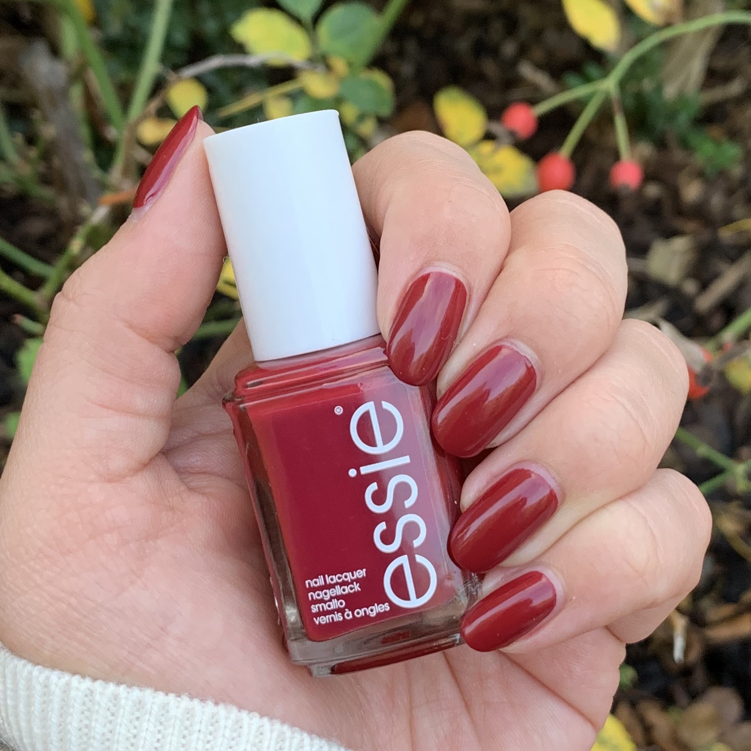 Beauty Botanik - Normal nail polish used, great for when you are needing a  break from gel nails. Essie varnish colour - Fishnet stockings  #beautybotanikproducts | Facebook